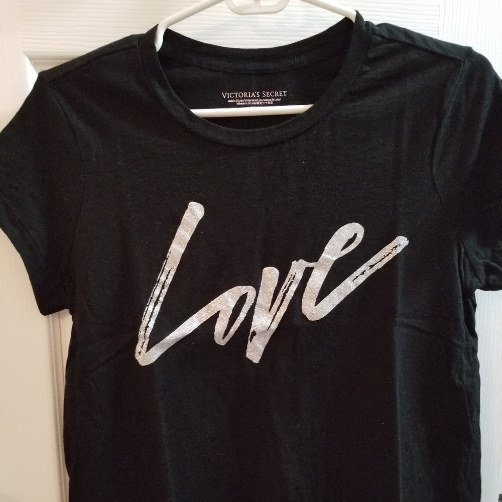Victoria's Secret tee